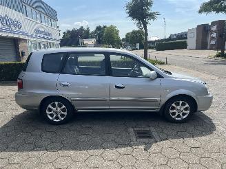 Kia Carens 1.8-16V EX picture 4