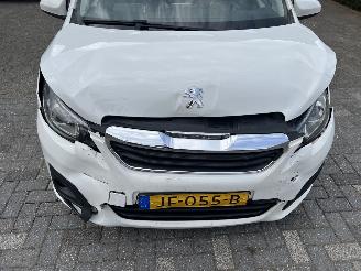 Peugeot 108 1.0 e-VTi Active picture 10