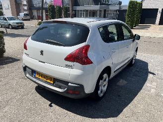 Peugeot 3008 1.6 THP Première picture 5
