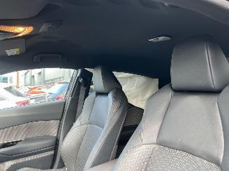 Toyota CH-R 2.0 Hybrid Executive picture 22