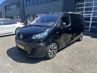 krockskadad bil bedrijf Fiat Scudo E-SCUDO - L2H1 SX 75 2022/7