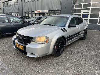 uszkodzony samochody osobowe Dodge Avenger 2.0 SE Business Edition 2009/11