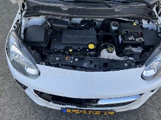 Opel Adam 1.2 picture 11