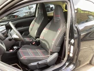 Peugeot 108 108, Hatchback, 2014 1.2 VTi 12V picture 12