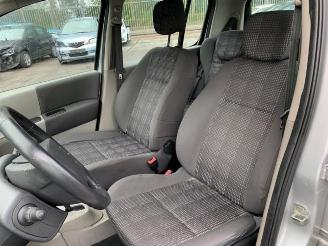 Renault Modus Modus/Grand Modus (JP), MPV, 2004 / 2012 1.6 16V picture 23