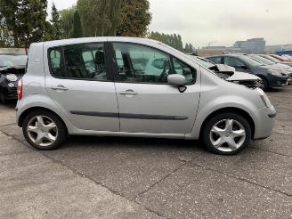 Renault Modus Modus/Grand Modus (JP), MPV, 2004 / 2012 1.6 16V picture 5