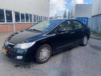 Vaurioauto  passenger cars Honda Civic 1.3 Hybrid Sedan 4Dr Elektrisch Benzine 1.339cc 70kW (95pk) FWD 2006-01/2010-12 (FD3) LDA2 2008/5