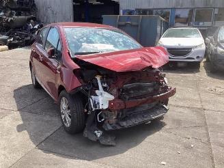 Vrakbiler auto Toyota Yaris Yaris III (P13), Hatchback, 2010 / 2020 1.5 16V Hybrid 2017/11