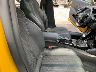 Peugeot 208 208 II (UB/UH/UP), Hatchback 5-drs, 2019 1.2 Vti 12V PureTech 100 picture 33