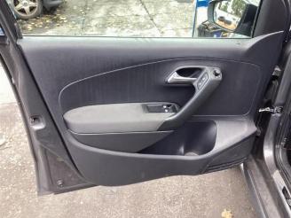 Volkswagen Polo Polo V (6R), Hatchback, 2009 / 2017 1.4 16V picture 10