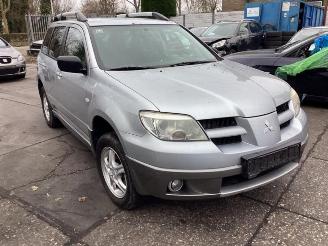 rozbiórka samochody osobowe Mitsubishi Outlander Outlander (CU), SUV, 2001 / 2007 2.0 16V 4x2 2008/6