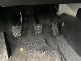 Mitsubishi Outlander Outlander (CU), SUV, 2001 / 2007 2.0 16V 4x2 picture 13