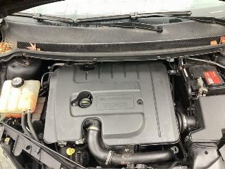 Ford Focus 1.6 TDCi 16V 100 Hatchback  Diesel 1.560cc 74kW (101pk) FWD 2007-11/2007-12  G8DC picture 24