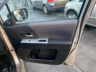 Mazda 5 5 (CR19), MPV, 2004 / 2010 2.0i 16V picture 33