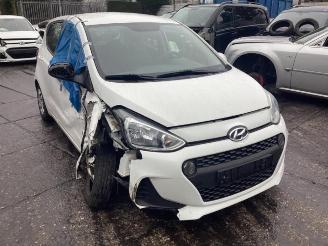 Vrakbiler auto Hyundai I-10 i10 (B5), Hatchback, 2013 / 2019 1.0 12V 2018/11