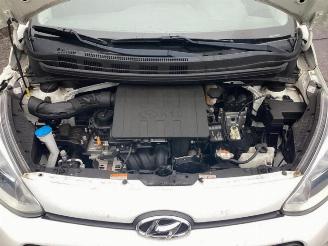 Hyundai I-10 i10 (B5), Hatchback, 2013 / 2019 1.0 12V picture 10