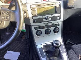 Volkswagen Passat Passat Variant (3C5), Combi, 2005 / 2010 1.8 TSI 16V picture 16