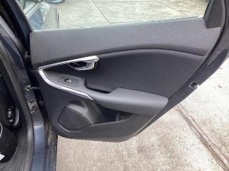 Volvo V-40 V40 (MV), Hatchback 5-drs, 2012 / 2019 2.0 T2 16V picture 25