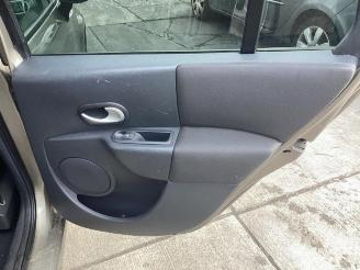 Renault Modus Modus/Grand Modus (JP), MPV, 2004 / 2012 1.2 16V TCE 100 picture 29