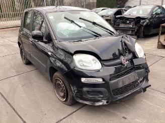 Vrakbiler auto Fiat Panda Panda (312), Hatchback, 2012 0.9 TwinAir 65 2013/3