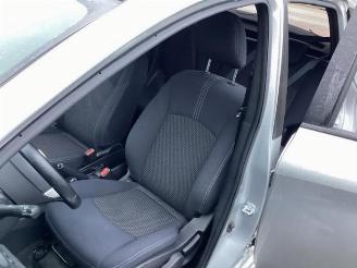 Nissan Note Note (E12), MPV, 2012 1.2 68 picture 26