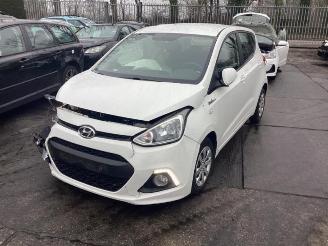 krockskadad bil bedrijf Hyundai I-10 i10 (B5), Hatchback, 2013 / 2019 1.0 12V 2014/2