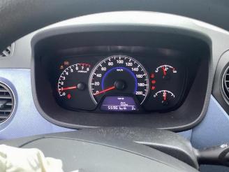 Hyundai I-10 i10 (B5), Hatchback, 2013 / 2019 1.0 12V picture 28