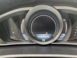 Volvo V-40 V40 (MV), Hatchback 5-drs, 2012 / 2019 1.5 T2 16V Geartronic picture 17