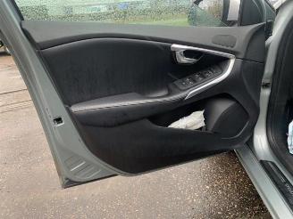 Volvo V-40 V40 (MV), Hatchback 5-drs, 2012 / 2019 1.5 T2 16V Geartronic picture 23