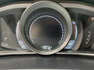 Volvo V-40 V40 (MV), Hatchback 5-drs, 2012 / 2019 1.5 T2 16V Geartronic picture 18