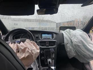 Volvo V-40 V40 (MV), Hatchback 5-drs, 2012 / 2019 1.5 T2 16V Geartronic picture 15