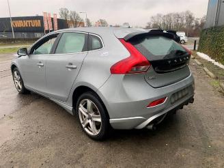Volvo V-40 V40 (MV), Hatchback 5-drs, 2012 / 2019 1.5 T2 16V Geartronic picture 3