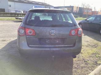 Volkswagen Passat Passat Variant (3C5), Combi, 2005 / 2010 3.2 FSI V6 32V picture 4