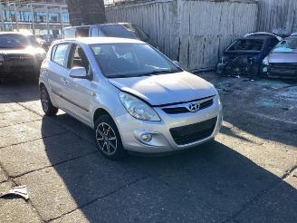 Hyundai I-20 i20, Hatchback, 2008 / 2015 1.4i 16V picture 2