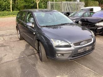 Vrakbiler auto Ford Focus Focus 2 Wagon, Combi, 2004 / 2012 1.6 Ti-VCT 16V 2006/12