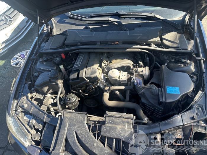 BMW 3-serie 3 serie (E90), Sedan, 2005 / 2011 318i 16V