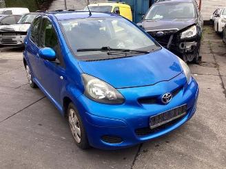 Coche siniestrado Toyota Aygo Aygo (B10), Hatchback, 2005 / 2014 1.0 12V VVT-i 2010/8