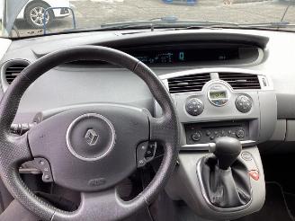 Renault Scenic Scenic II (JM), MPV, 2003 / 2009 2.0 16V picture 10