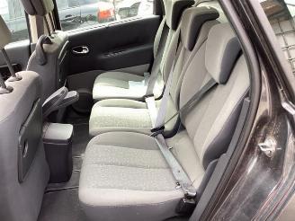 Renault Scenic Scenic II (JM), MPV, 2003 / 2009 2.0 16V picture 17