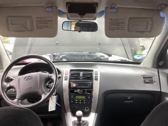 Hyundai Tucson Tucson (JM), SUV, 2004 / 2010 2.0 16V CVVT 4x2 picture 26