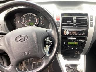 Hyundai Tucson Tucson (JM), SUV, 2004 / 2010 2.0 16V CVVT 4x2 picture 11