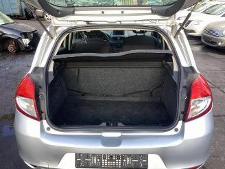 Renault Clio Clio III (BR/CR), Hatchback, 2005 / 2014 1.2 16V 75 picture 10