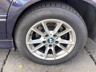 Damaged car BMW 5-serie 5 serie (E39), Sedan, 1995 / 2004 525i 24V 2003/5