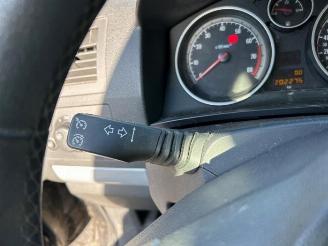 Opel Zafira Zafira (M75), MPV, 2005 / 2015 1.8 16V Ecotec picture 28