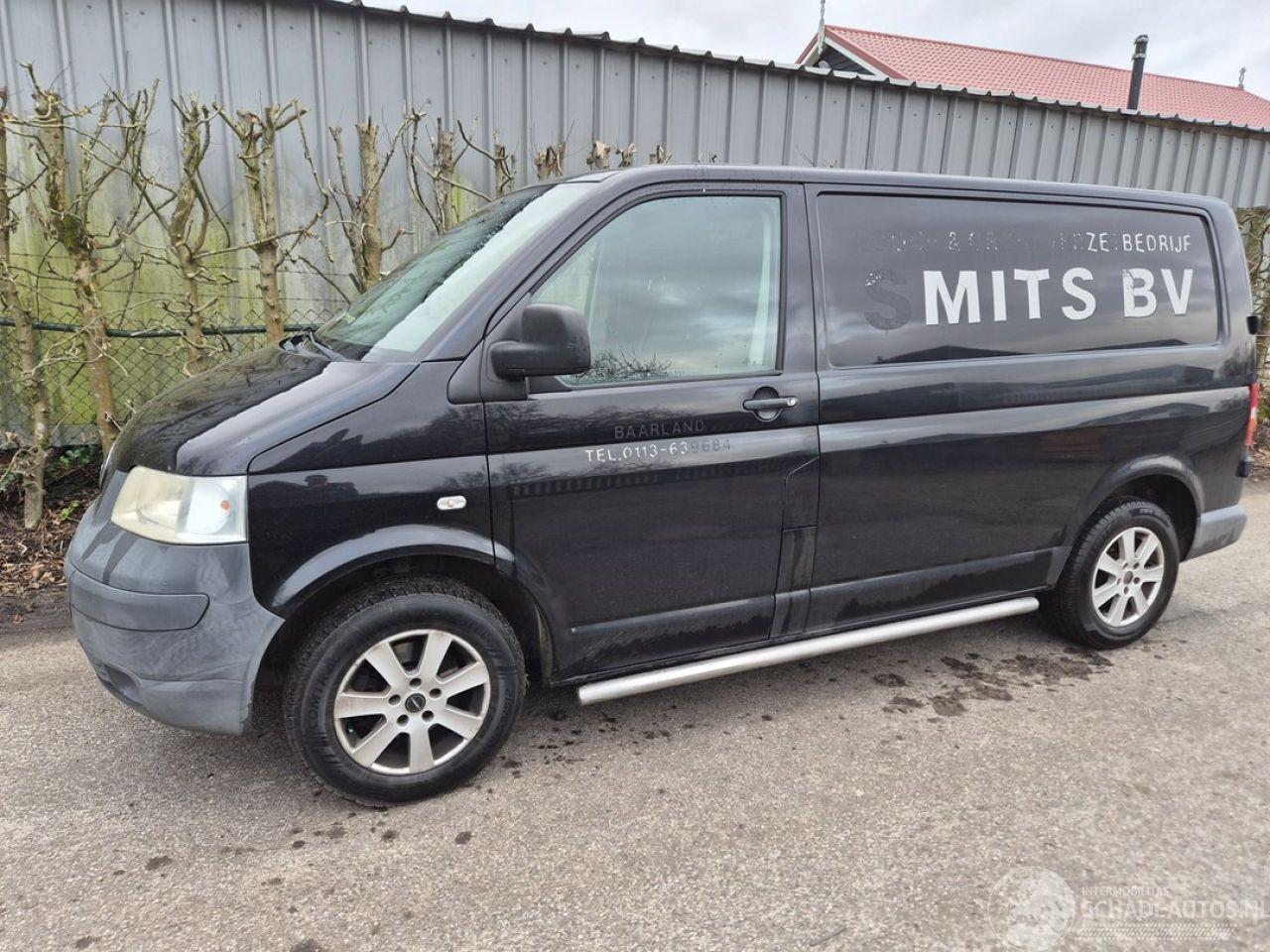Volkswagen Transporter T5 1.9 TDi 102PK
