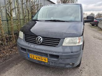 Volkswagen Transporter T5 1.9 TDi 102PK picture 3