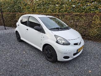 skadebil auto Toyota Aygo 1.0-12V Cool 2011/3