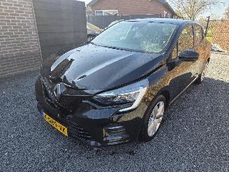 Renault Clio 1.0 TCe Zen picture 4