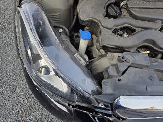 Peugeot 108  picture 7