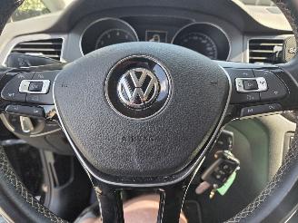Volkswagen Golf Sportsvan 1.2 TSI Esasyline picture 9